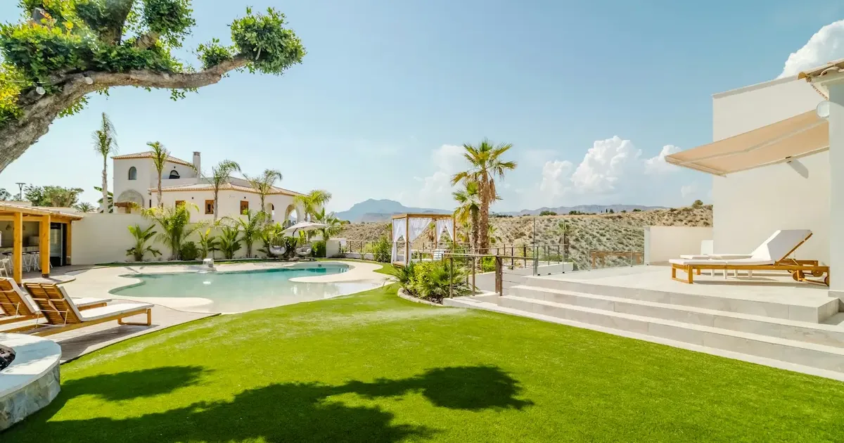Luxury beachfront villa in Estepona with private pools.